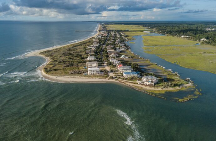 Pawleys Island SC - Myrtle Beach Gutter Guard Cover System Team